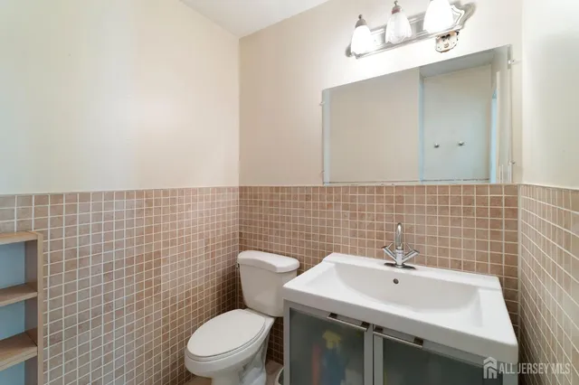 $419,000 | 8 Cardinal Lane, Unit 2, Hillsborough, NJ 08844