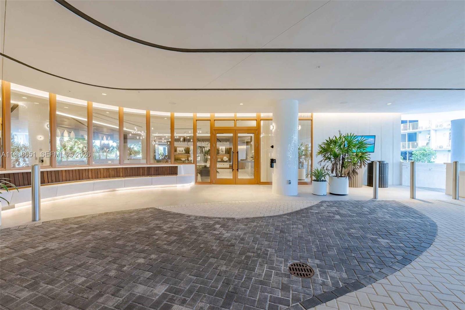 3900 Alton Road, Unit 205 Miami Beach, FL 33140 - Photo 16 of 38