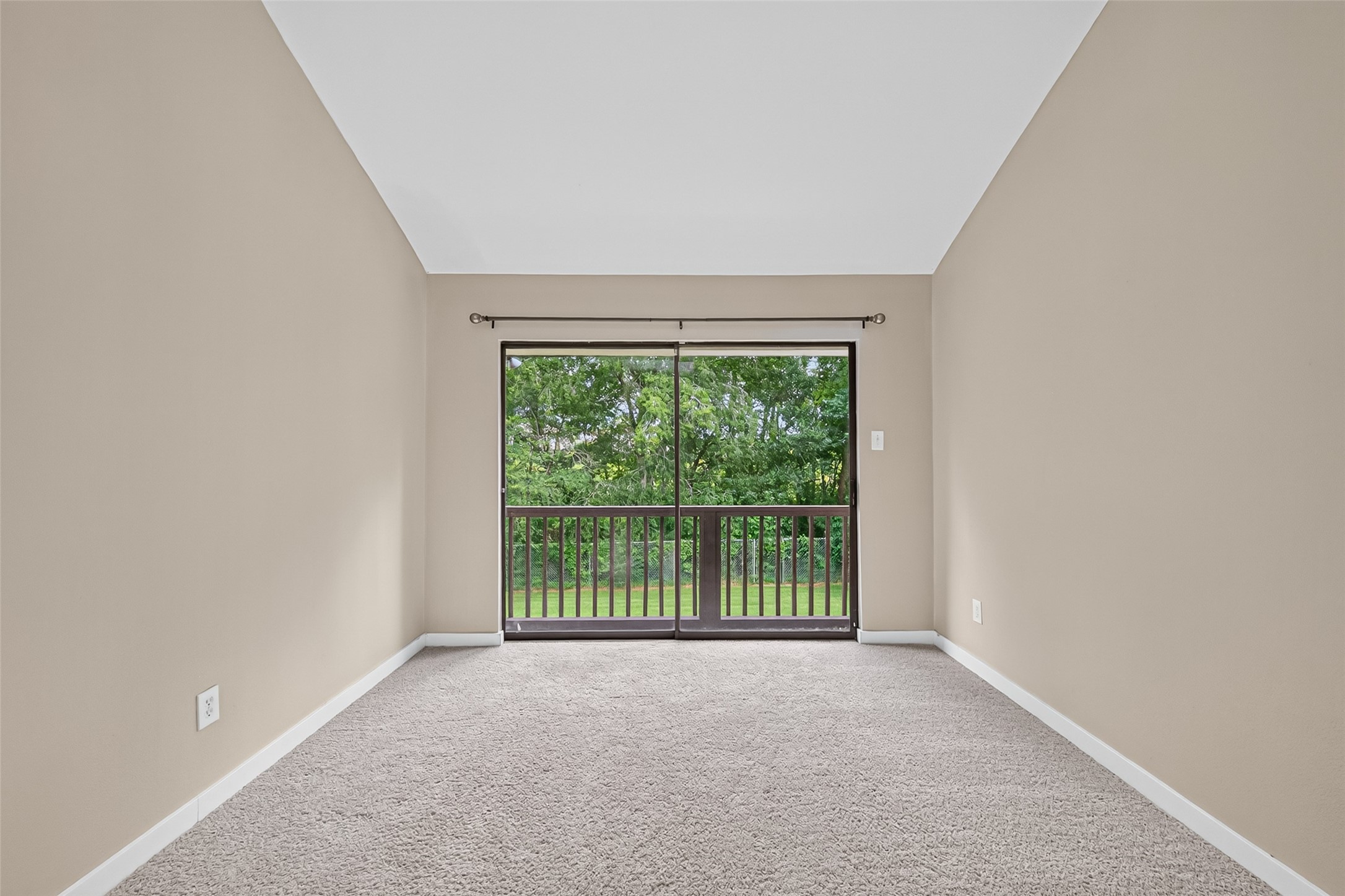 23610 Creekview Drive Spring, TX 77389 - Photo 32 of 43