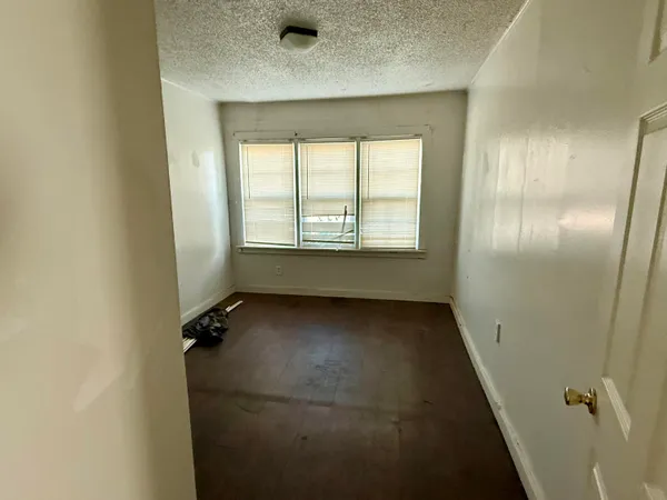 $900 | 6117 20th Street, Lubbock, TX 79407