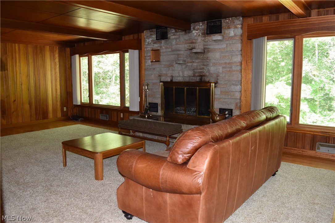 11257 Taylor Wells Road Chardon, OH 44024 - Photo 6 of 33 Gallery Image 6