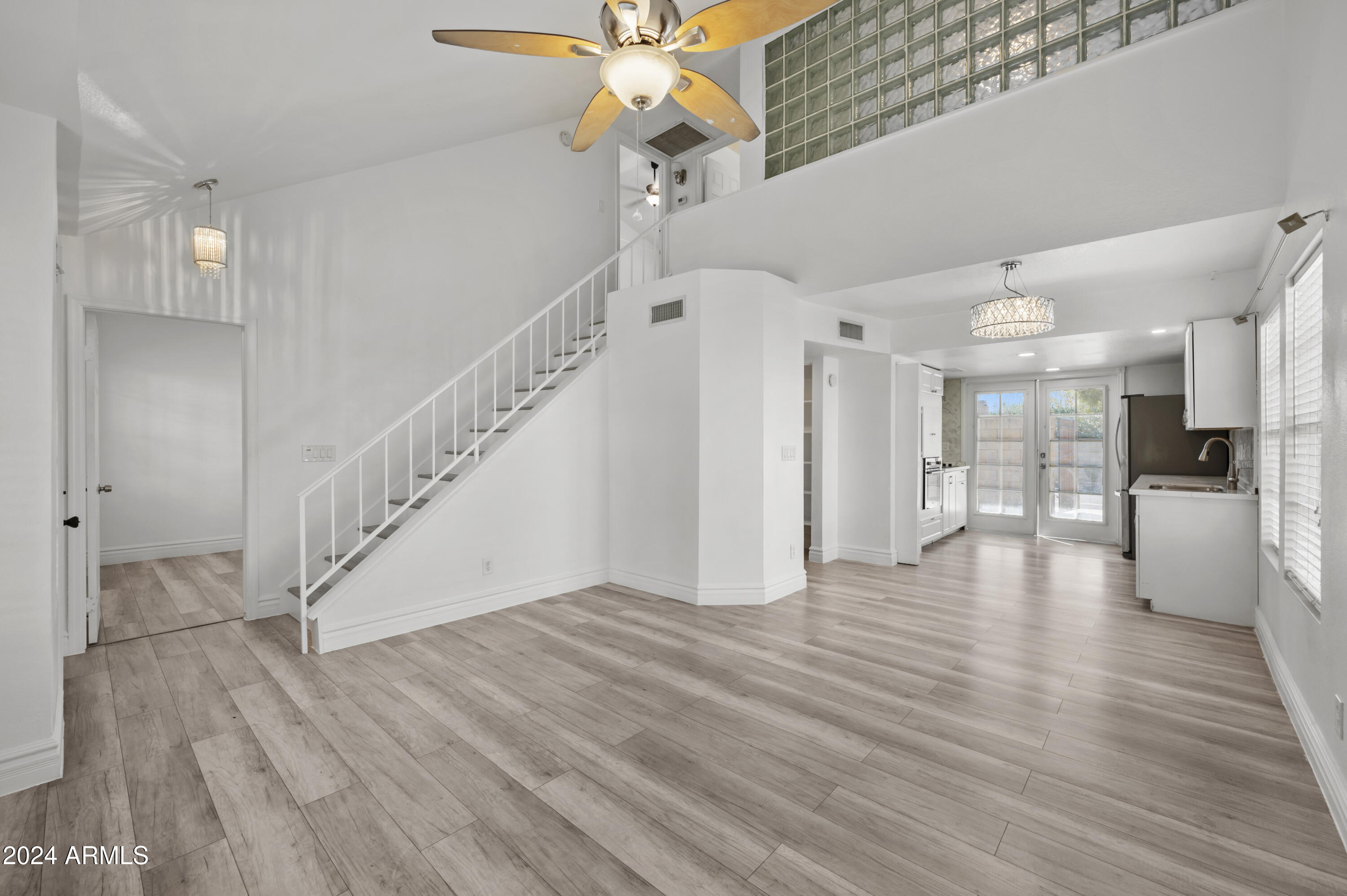 4840 East Mineral Road, Unit 1 Phoenix, AZ 85044 - Photo 4 of 33 _JMZ8573