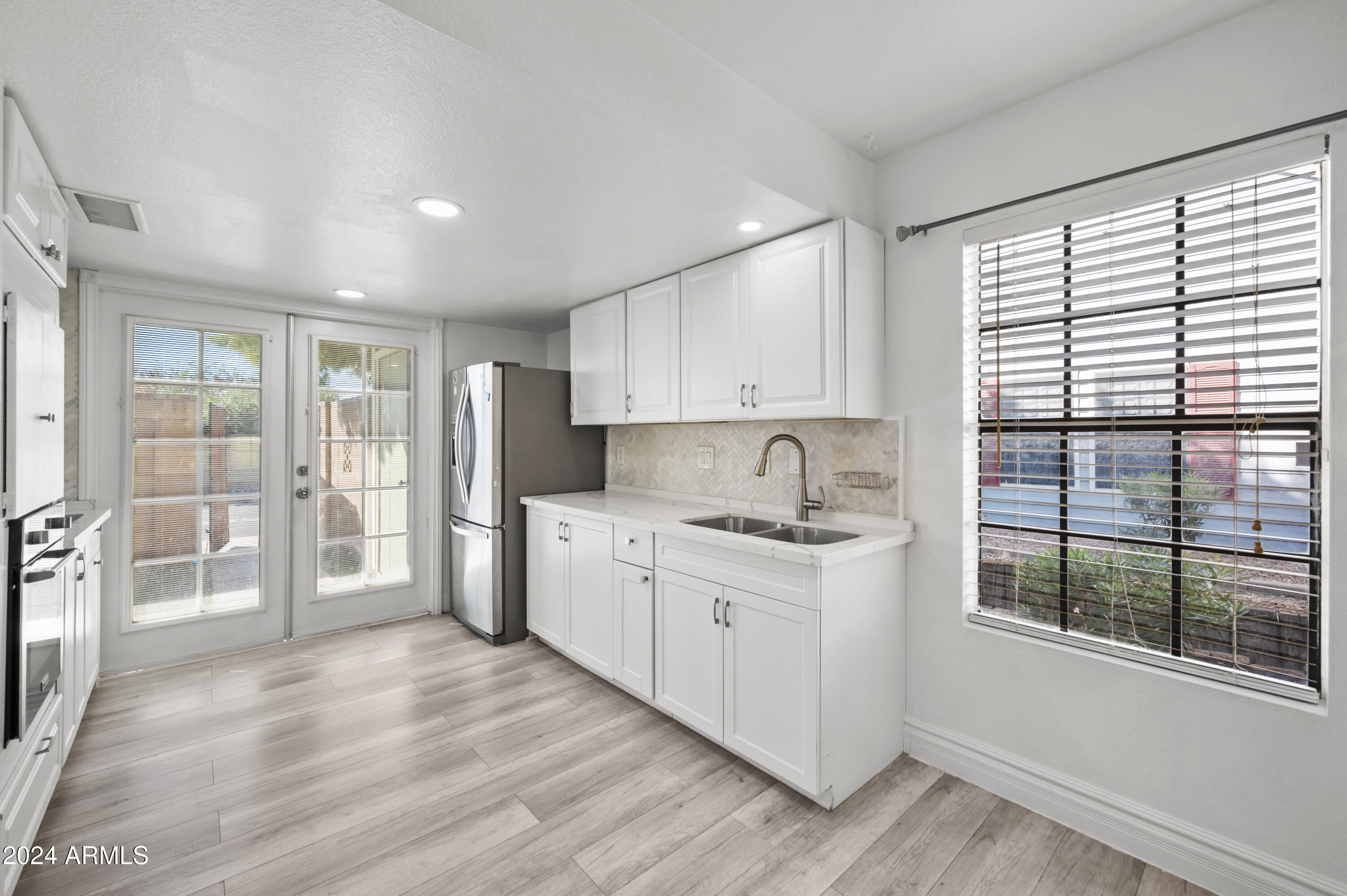 4840 East Mineral Road, Unit 1 Phoenix, AZ 85044 - Photo 7 of 33 _JMZ8582