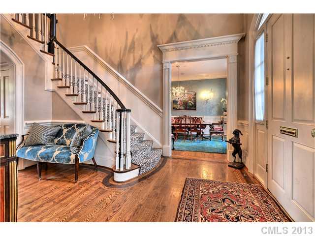1811 Queens Road West Charlotte, NC 28207 - Photo 2 of 16 Gallery Image 2
