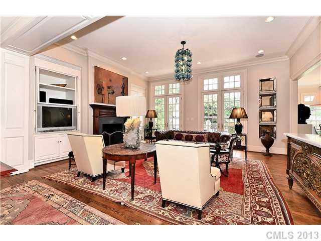 1811 Queens Road West Charlotte, NC 28207 - Photo 6 of 16 Gallery Image 6