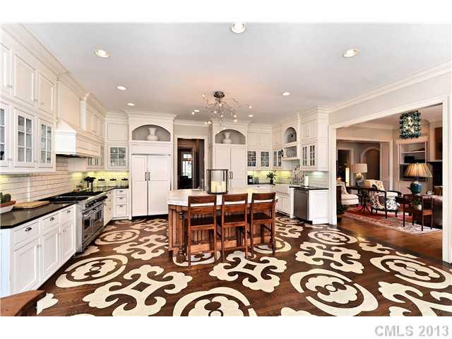 1811 Queens Road West Charlotte, NC 28207 - Photo 8 of 16 Gallery Image 8