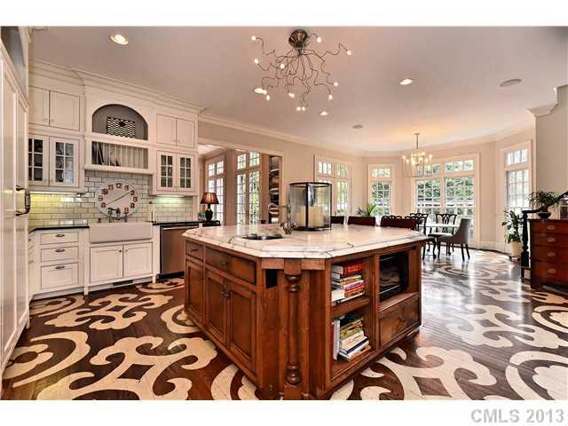 1811 Queens Road West Charlotte, NC 28207 - Photo 9 of 16 Gallery Image 9