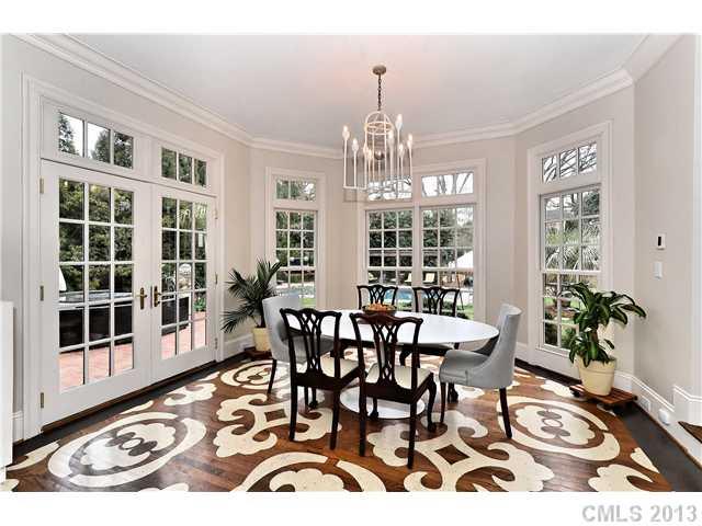 1811 Queens Road West Charlotte, NC 28207 - Photo 10 of 16 Gallery Image 10