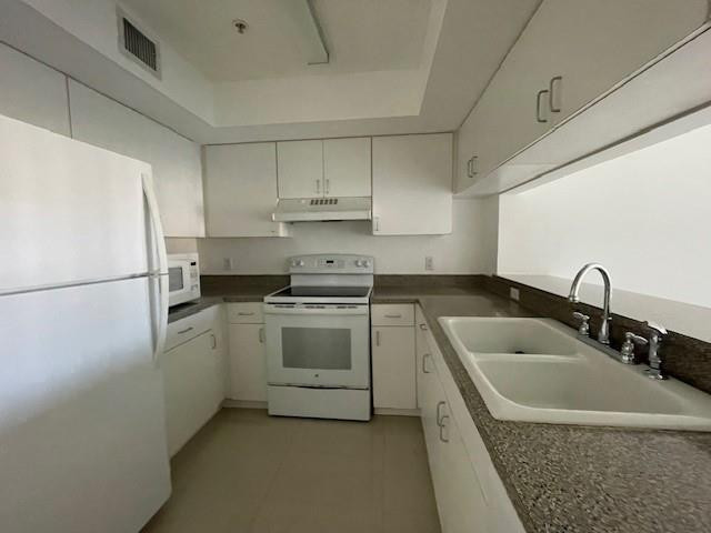 470 South Park Road, Unit 302 Hollywood, FL 33021 - Photo 17 of 36 Photo 18