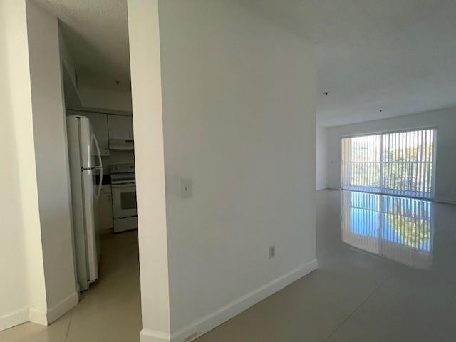 470 South Park Road, Unit 302 Hollywood, FL 33021 - Photo 6 of 36 Photo 6