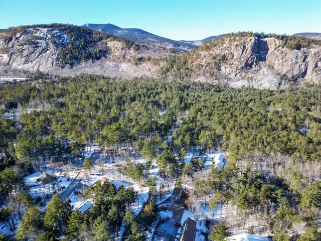 $379,900 | 56 Forest Park Way, Unit 19, Conway, NH 03860