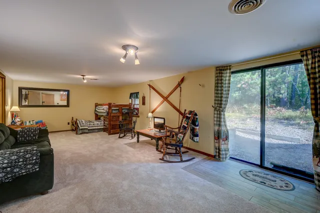 $379,900 | 56 Forest Park Way, Unit 19, Conway, NH 03860