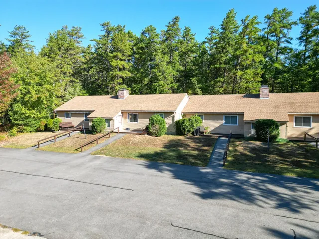 $379,900 | 56 Forest Park Way, Unit 19, Conway, NH 03860