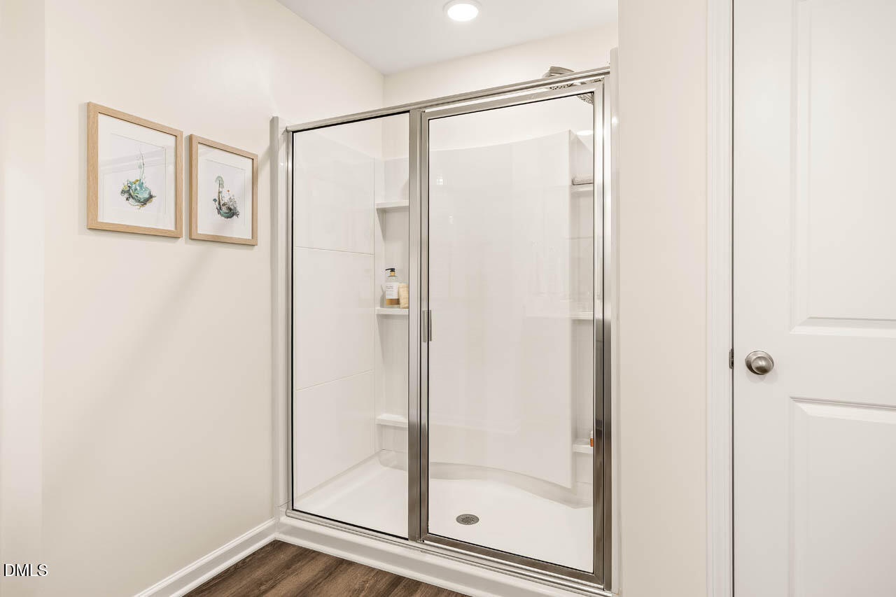 1113 Umstead Grv Way Durham, NC 27712 - Photo 22 of 32 1113UmsteadGroveWay-044