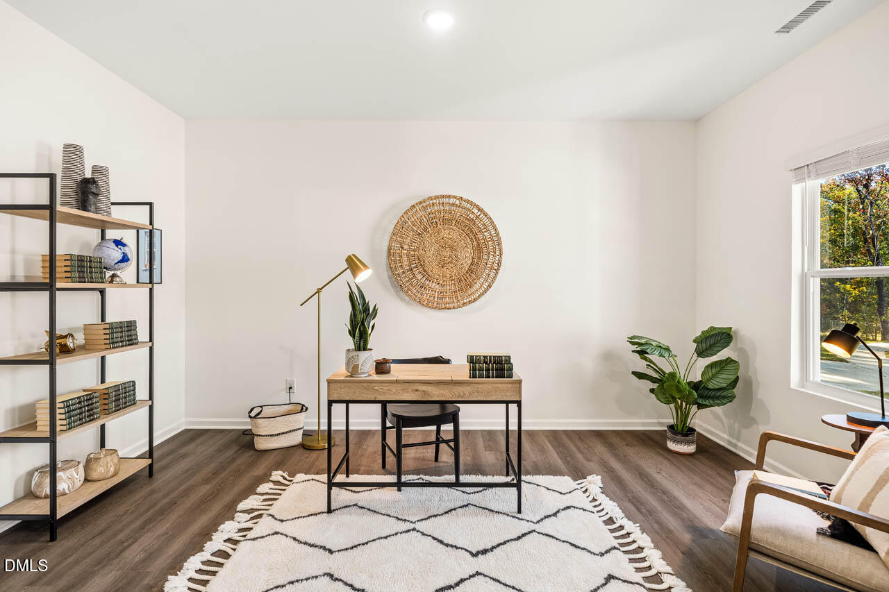 1113 Umstead Grv Way Durham, NC 27712 - Photo 3 of 32 1113UmsteadGroveWay-014