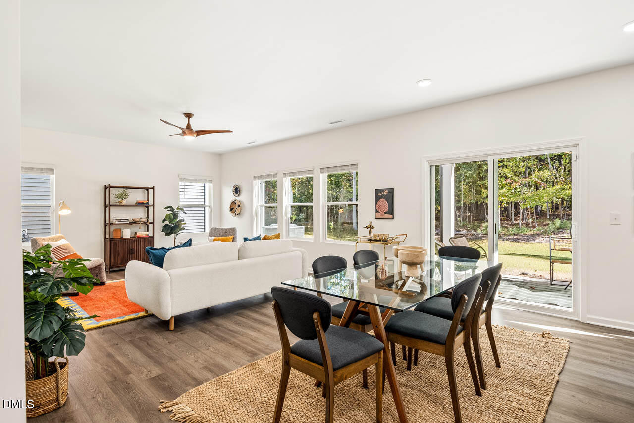 1113 Umstead Grv Way Durham, NC 27712 - Photo 5 of 32 1113UmsteadGroveWay-016