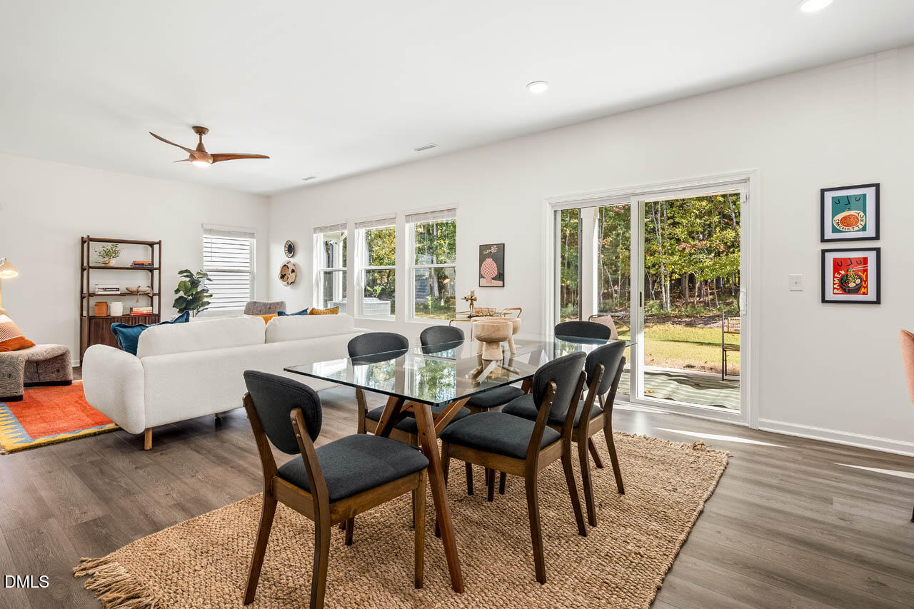 1113 Umstead Grv Way Durham, NC 27712 - Photo 6 of 32 1113UmsteadGroveWay-024
