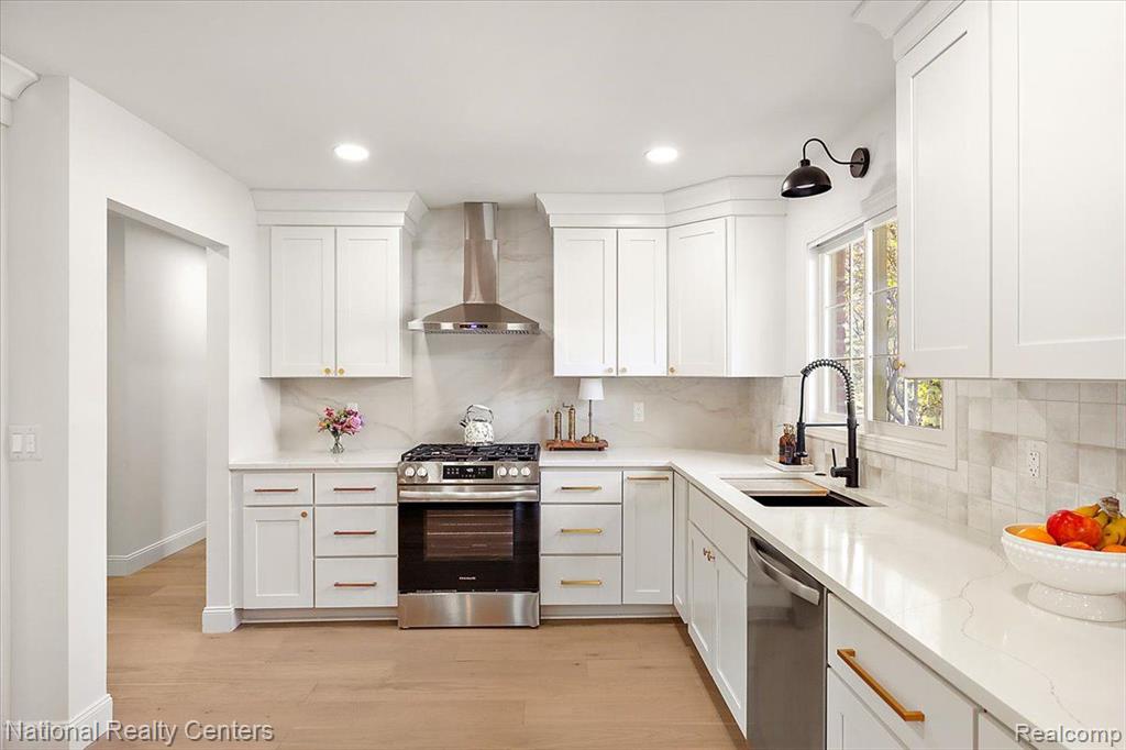413 Cypress Road Rochester Hills, MI 48309 - Photo 14 of 50