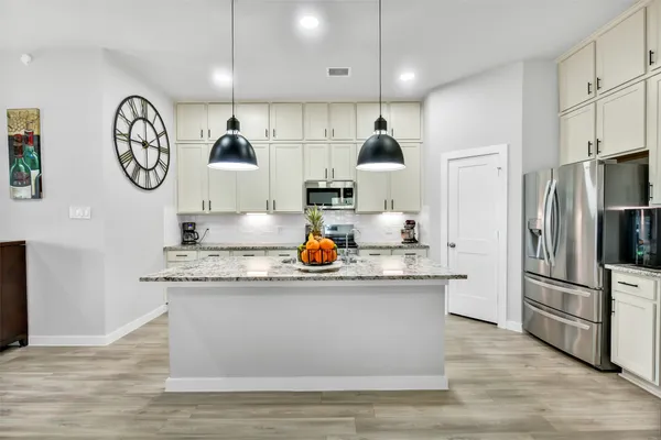 $345,000 | 26268 Astral Way, La Marque, TX 77568