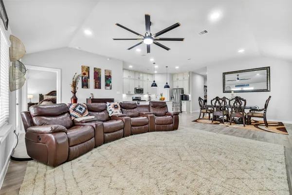 $345,000 | 26268 Astral Way, La Marque, TX 77568