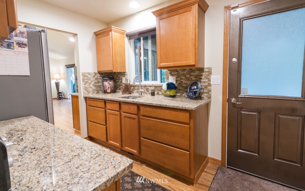 3345 Haynie Road Blaine, WA 98230 - Photo 11 of 25