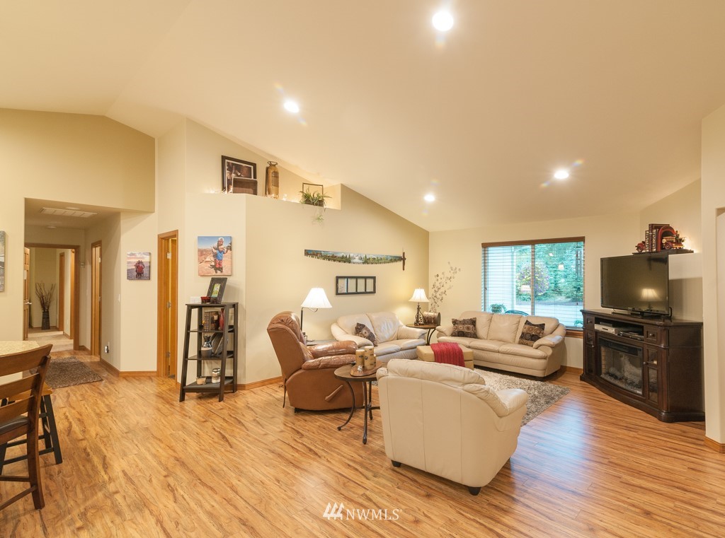 3345 Haynie Road Blaine, WA 98230 - Photo 5 of 25