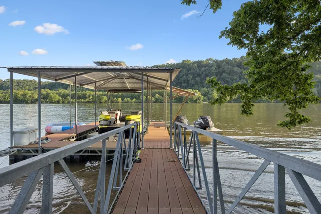 a view of tennis court