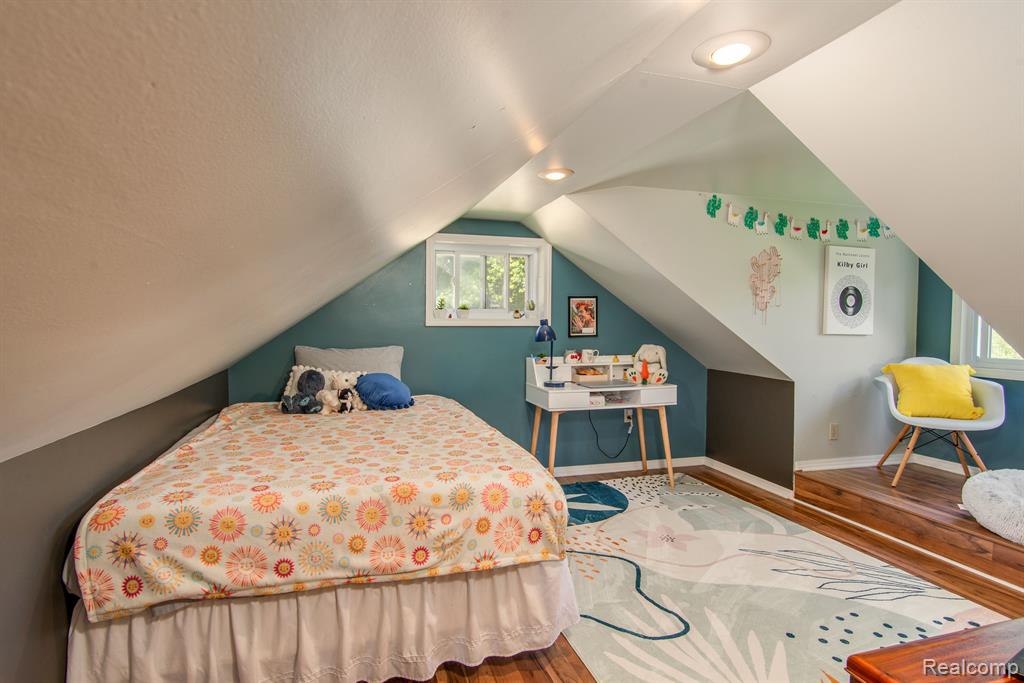 820 West Silver Lake Road Fenton, MI 48430 - Photo 22 of 38