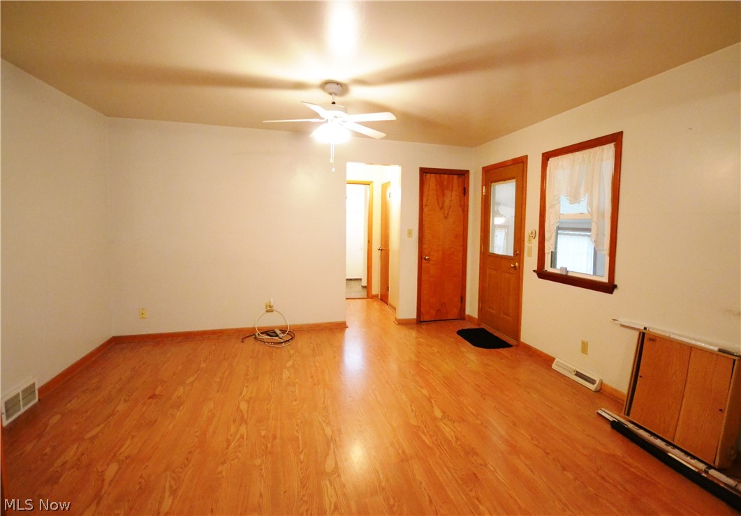 5289 Smith Road Brook Park, OH 44142 - Photo 11 of 27