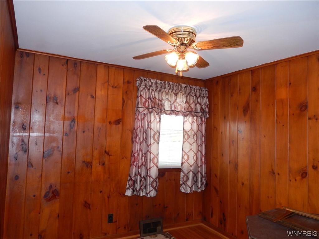 24 Isabelle Road Cheektowaga, NY 14225 - Photo 12 of 16