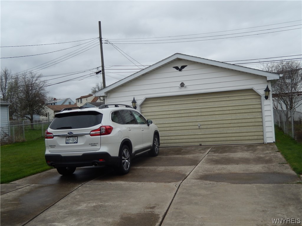 24 Isabelle Road Cheektowaga, NY 14225 - Photo 3 of 16 2.5 Detached Garage