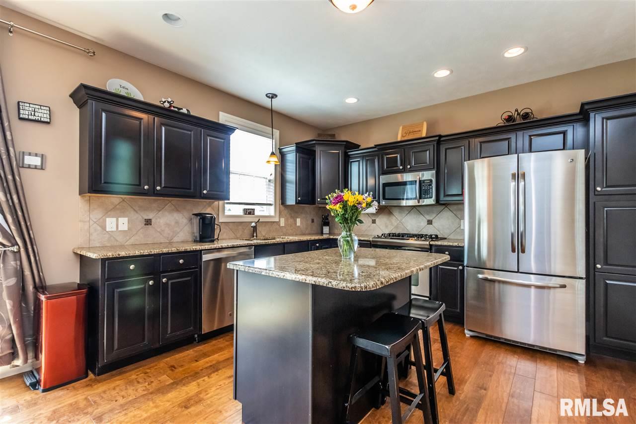 3810 West Crimson Road Dunlap, IL 61525 - Photo 10 of 36 Gallery Image 10