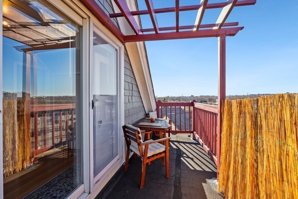 51 Wellington Road, Unit 3 Medford, MA 02155 - Photo 13 of 38