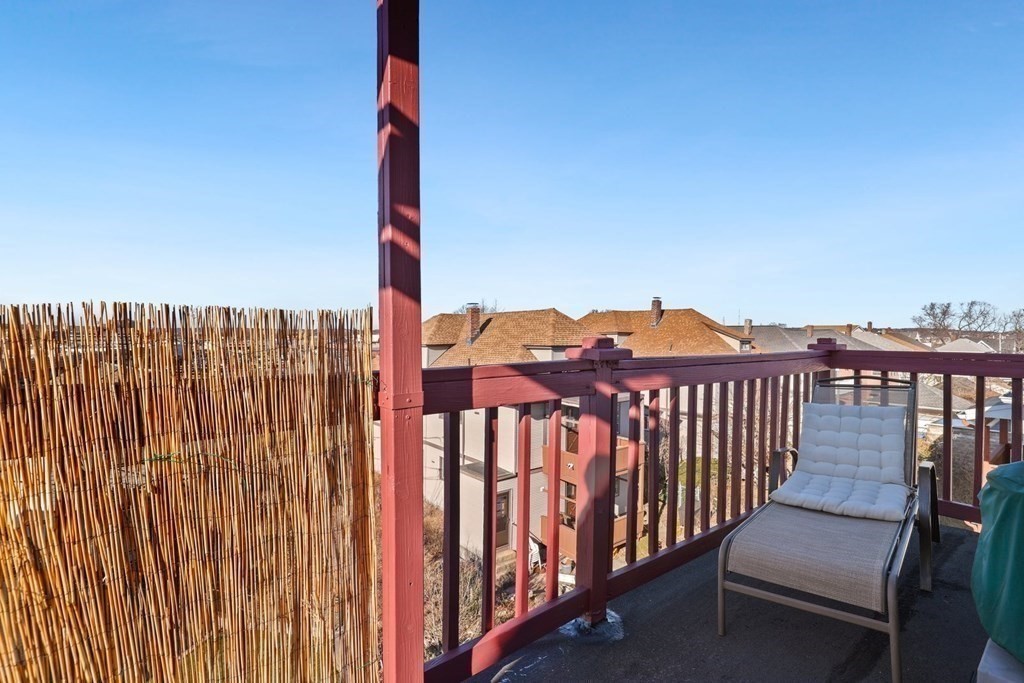 51 Wellington Road, Unit 3 Medford, MA 02155 - Photo 16 of 38