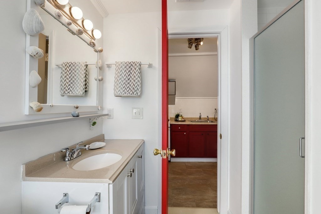 51 Wellington Road, Unit 3 Medford, MA 02155 - Photo 26 of 38