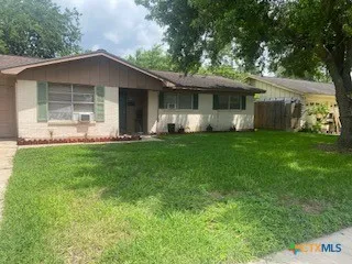 $189,900 | 3106 Erwin Avenue, Victoria, TX 77901