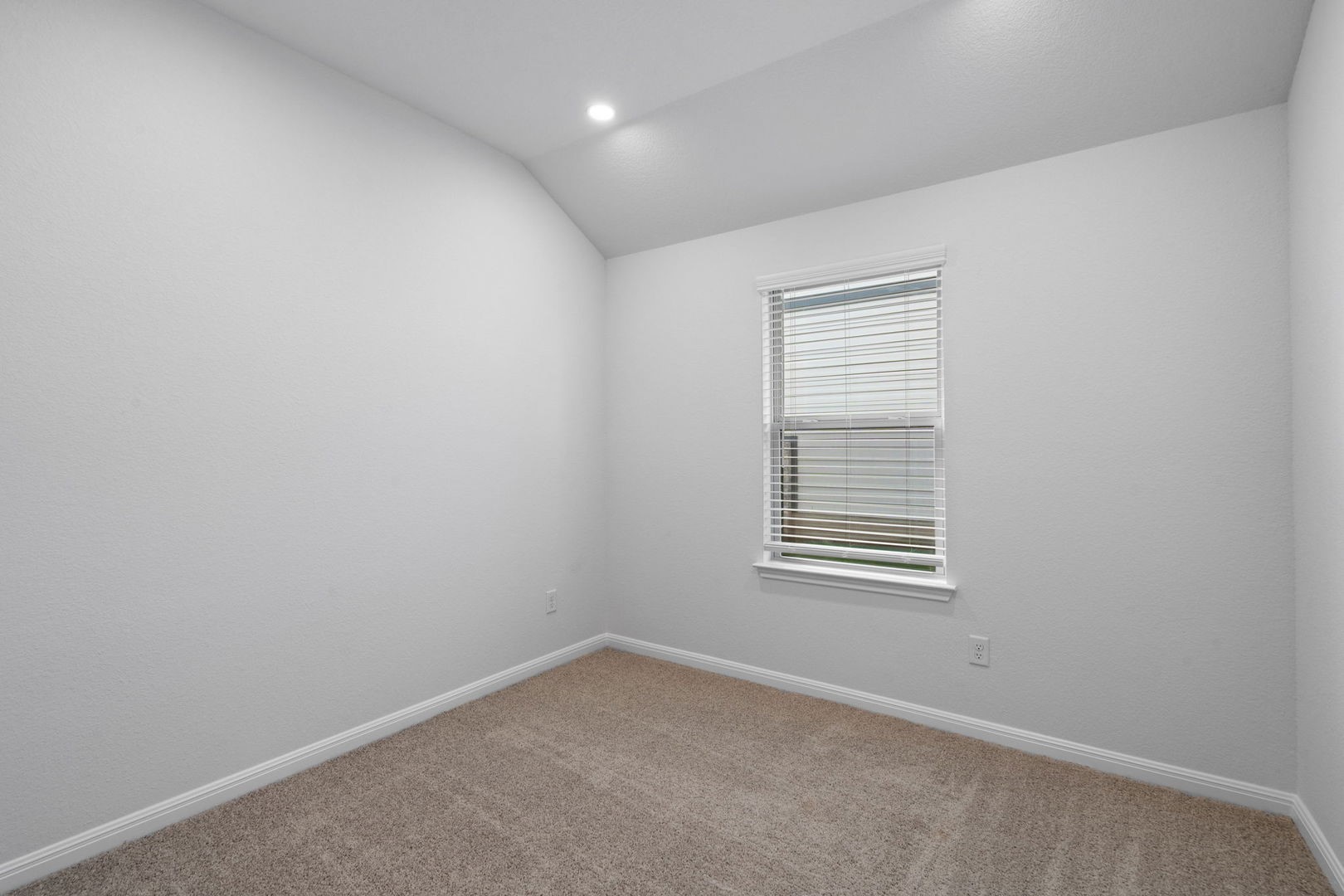 141 Hatari Trail Jarrell, TX 76537 - Photo 20 of 36 an empty room with a window
