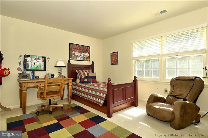 10001 Meyer Point Terrace Potomac, MD 20854 - Photo 21 of 24 Bedroom #3