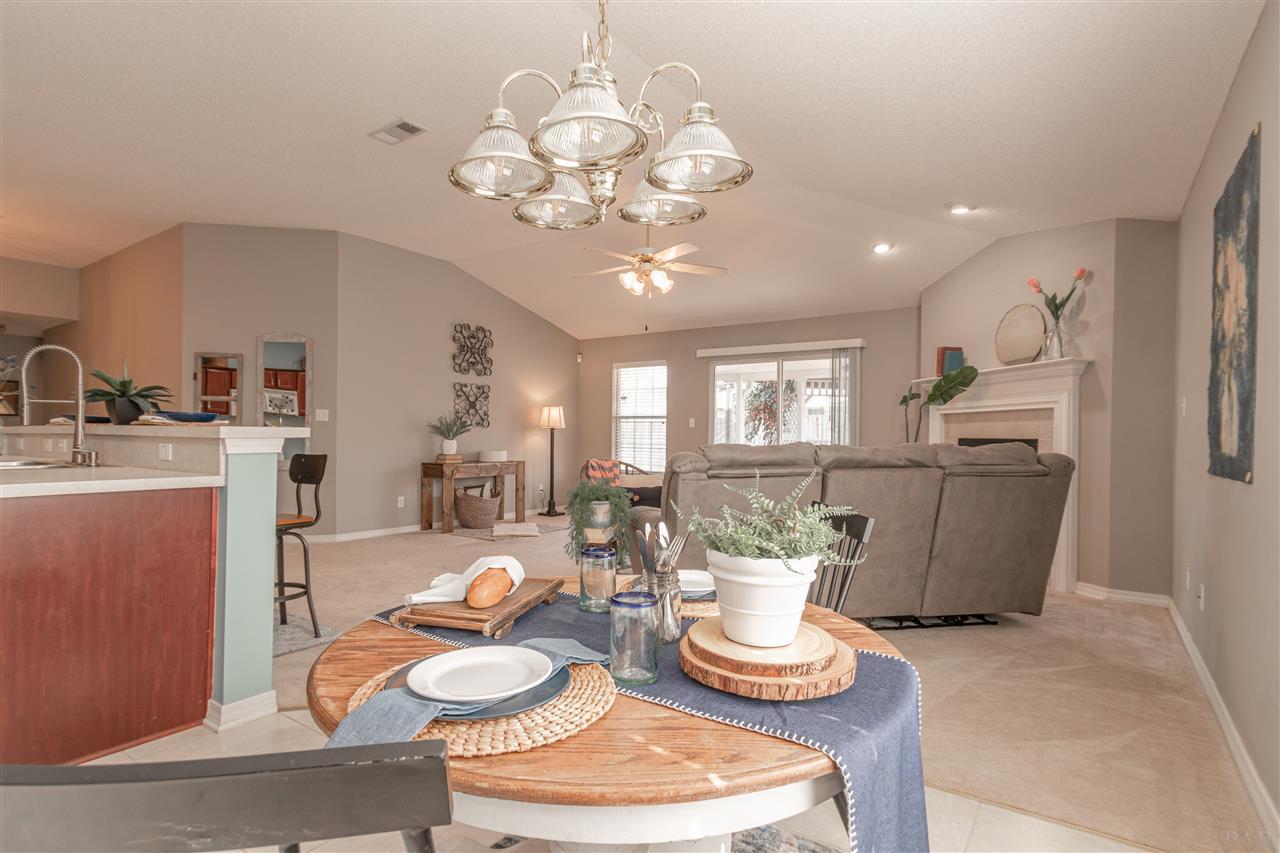6990 Raburn Road Pensacola, FL 32526 - Photo 17 of 50