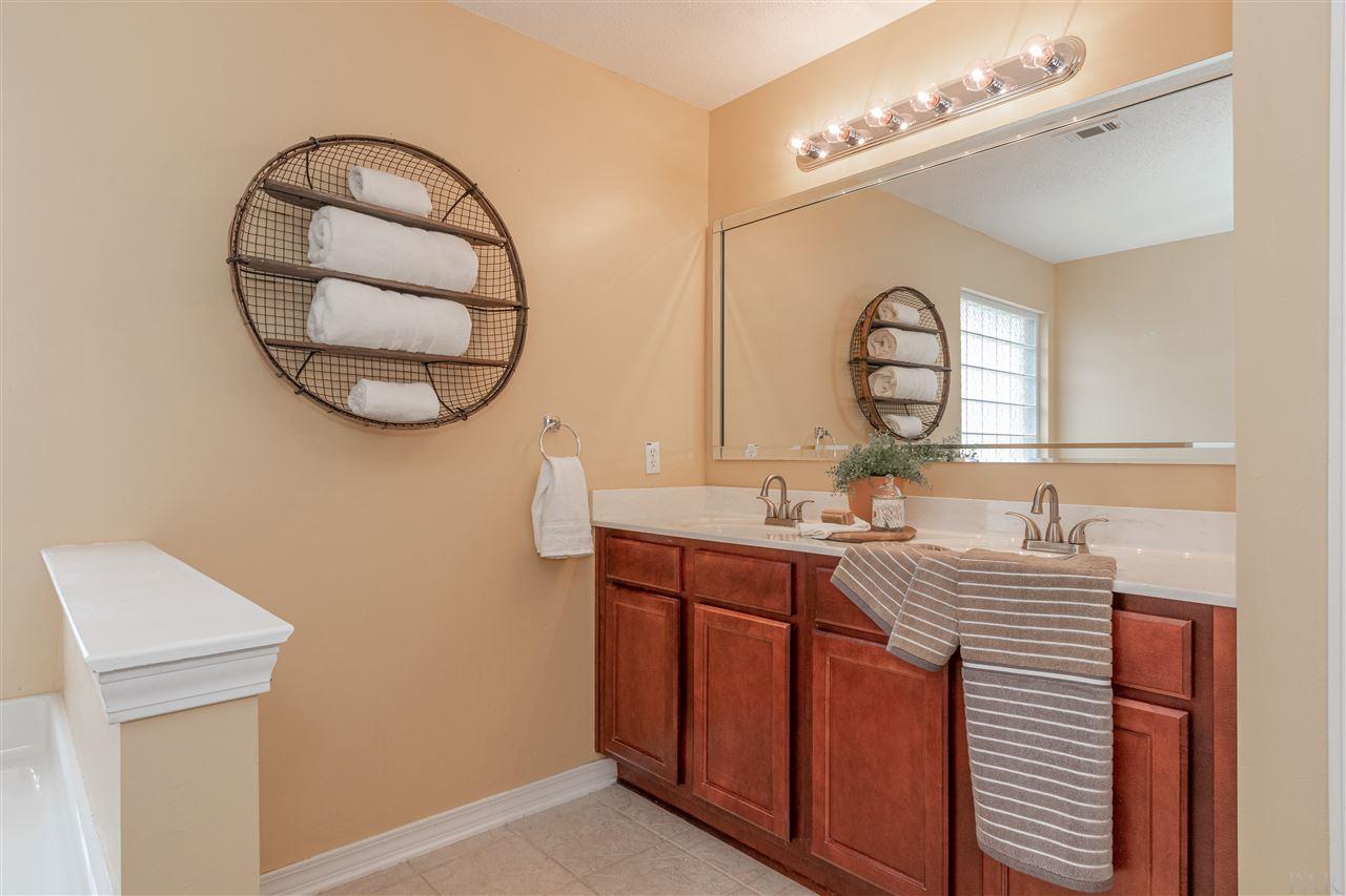6990 Raburn Road Pensacola, FL 32526 - Photo 40 of 50