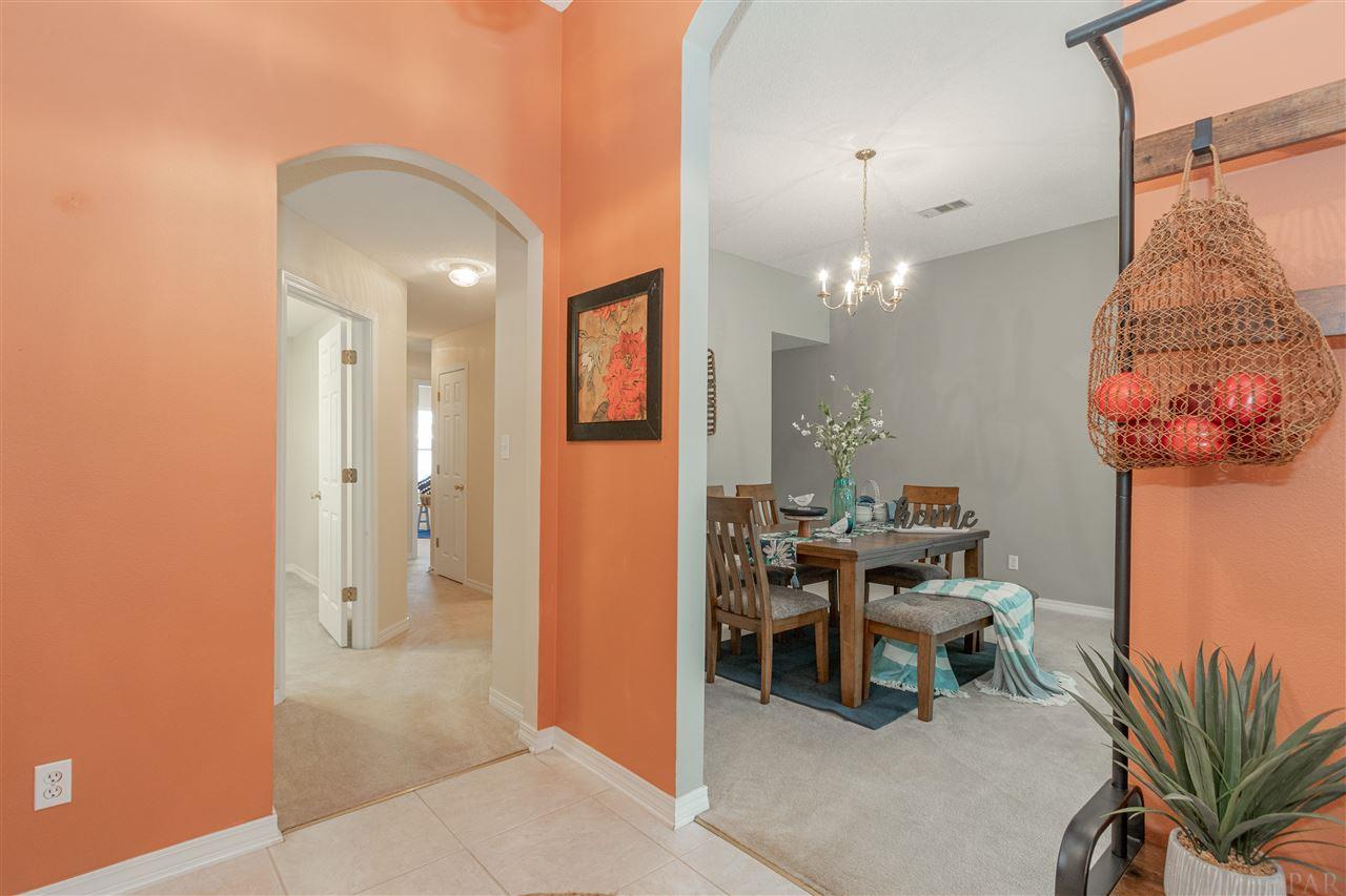 6990 Raburn Road Pensacola, FL 32526 - Photo 6 of 50