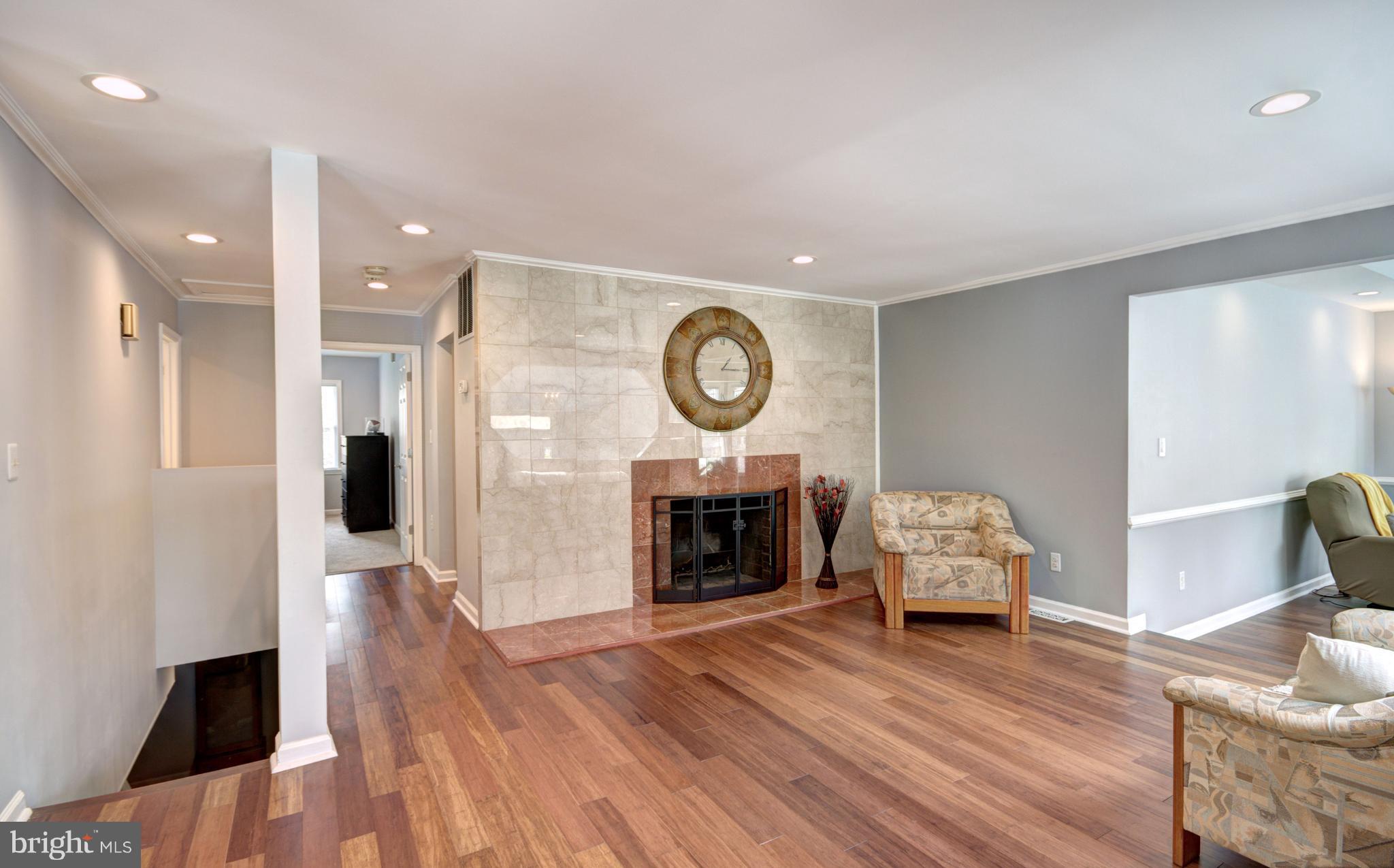 3146 Graham Road Falls Church, VA 22042 - Photo 10 of 30 Living Room
