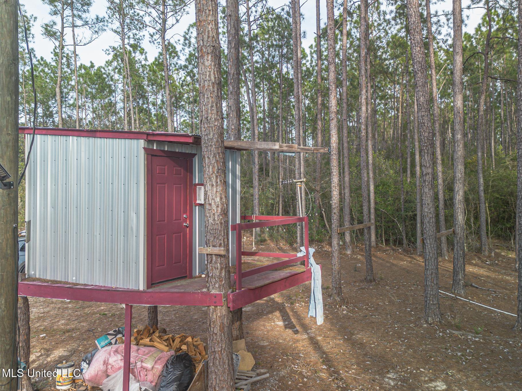 92 Daniels Way Saucier, MS 39574 - Photo 18 of 22 24-32
