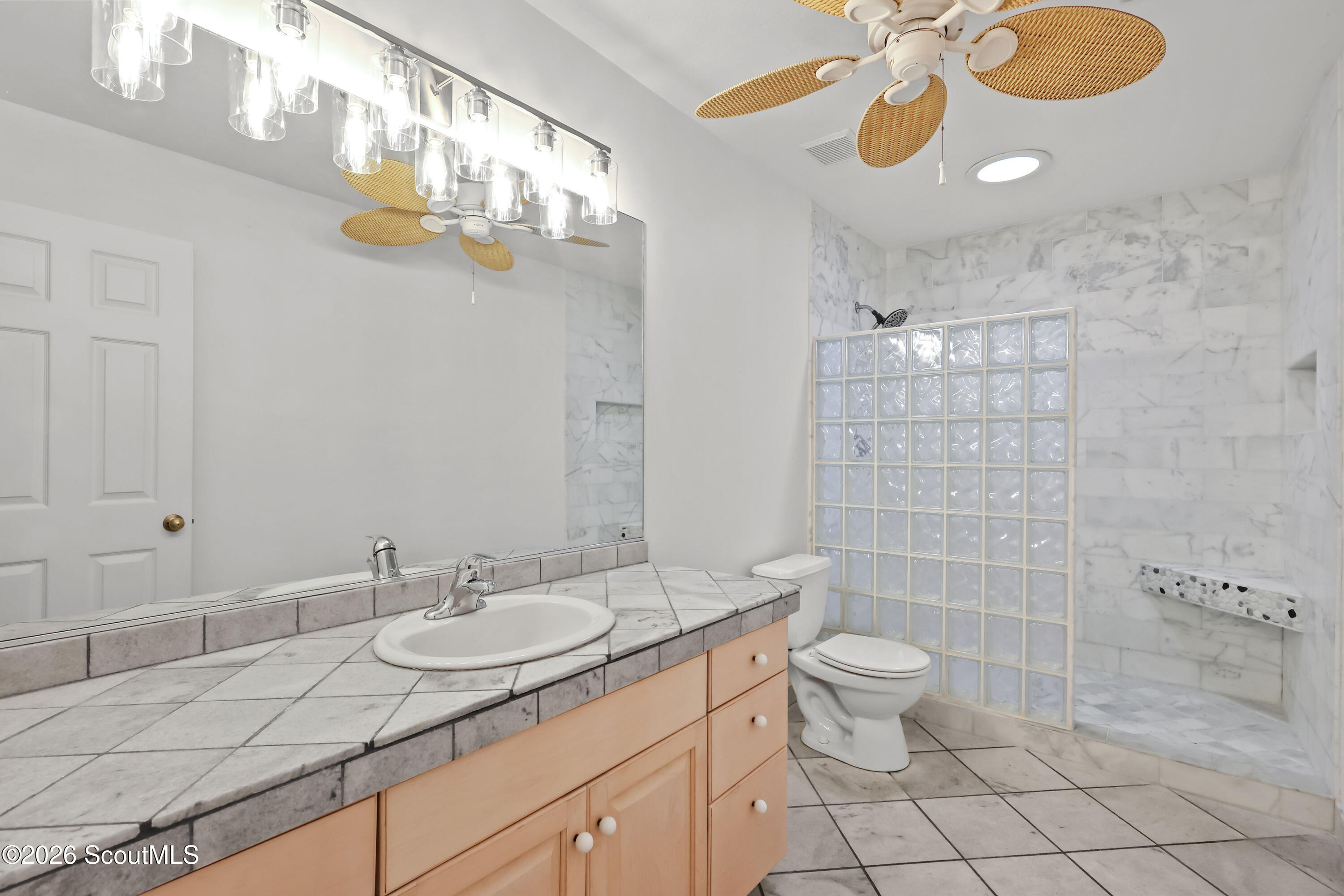 104 Sapelo Street St. Simons Island, GA 31522 - Photo 32 of 45 First Floor Bathroom no 2 of 3
