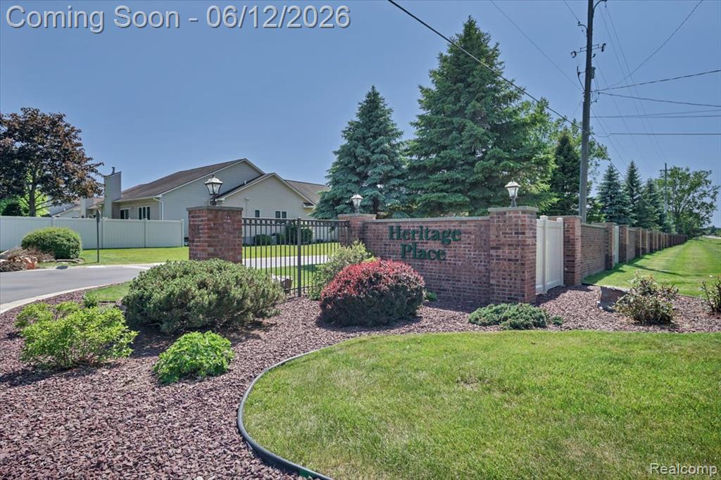 1521 Rio Grande Court Flint, MI 48532 - Photo 34 of 36