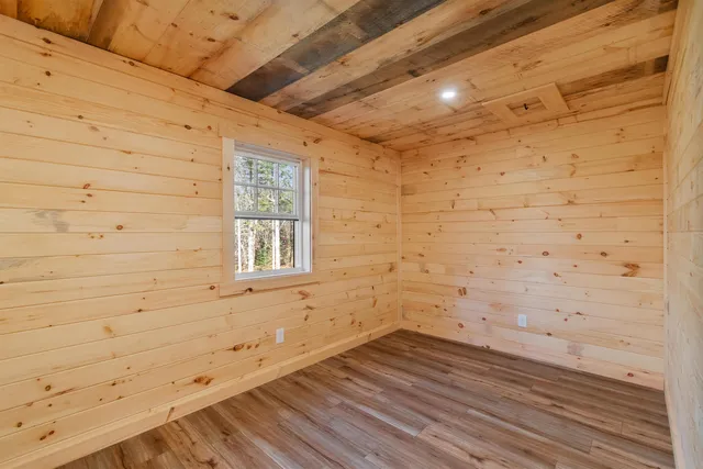 $289,000 | 3400 Bog Road, Belvidere, VT 05442