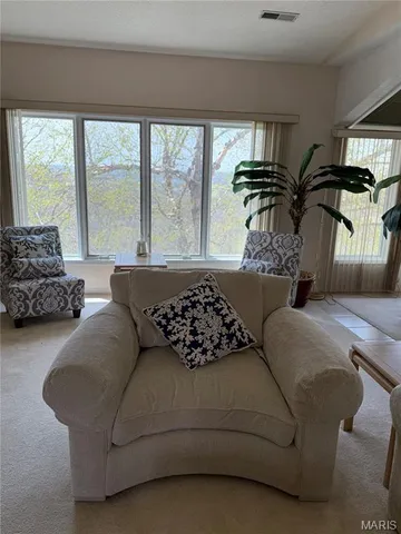 $205,000 | 28 Center Ct Drive, Unit 742, Lake Ozark, MO 65049