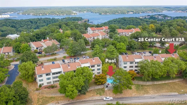 $205,000 | 28 Center Ct Drive, Unit 742, Lake Ozark, MO 65049