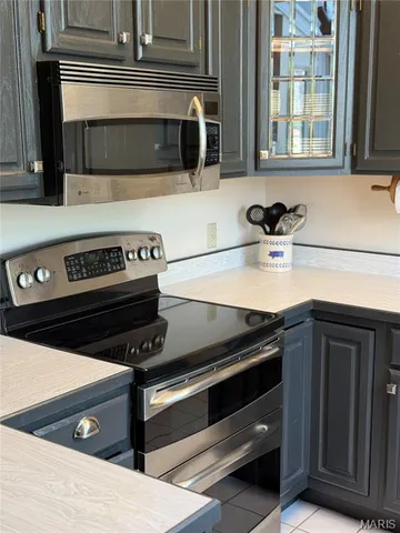 $205,000 | 28 Center Ct Drive, Unit 742, Lake Ozark, MO 65049