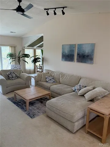 $205,000 | 28 Center Ct Drive, Unit 742, Lake Ozark, MO 65049